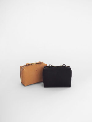 RECTANGLE POUCH  / 本革 栃木レザー ポーチ 長方形